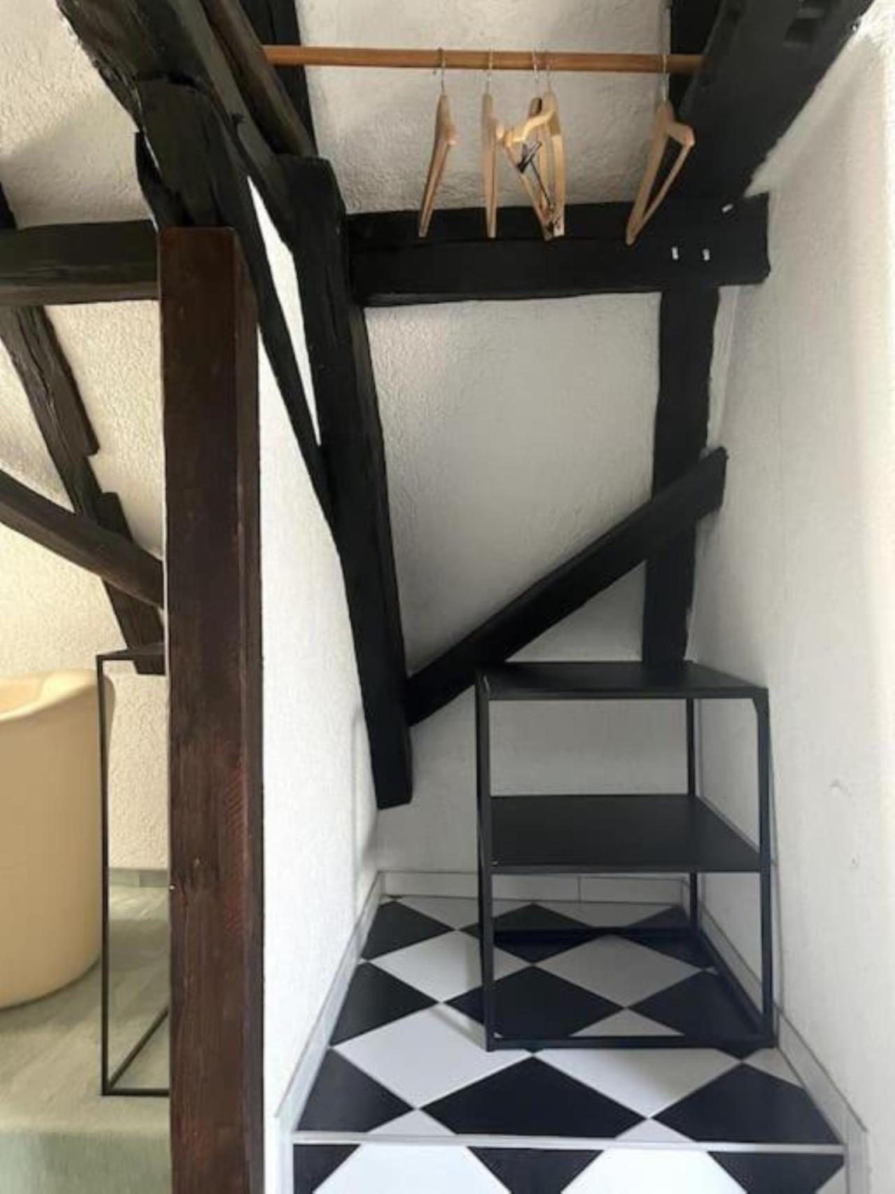 Ferienwohnung Im 'Schmoller - Hof' Neustadt an der Weinstrasse Ngoại thất bức ảnh